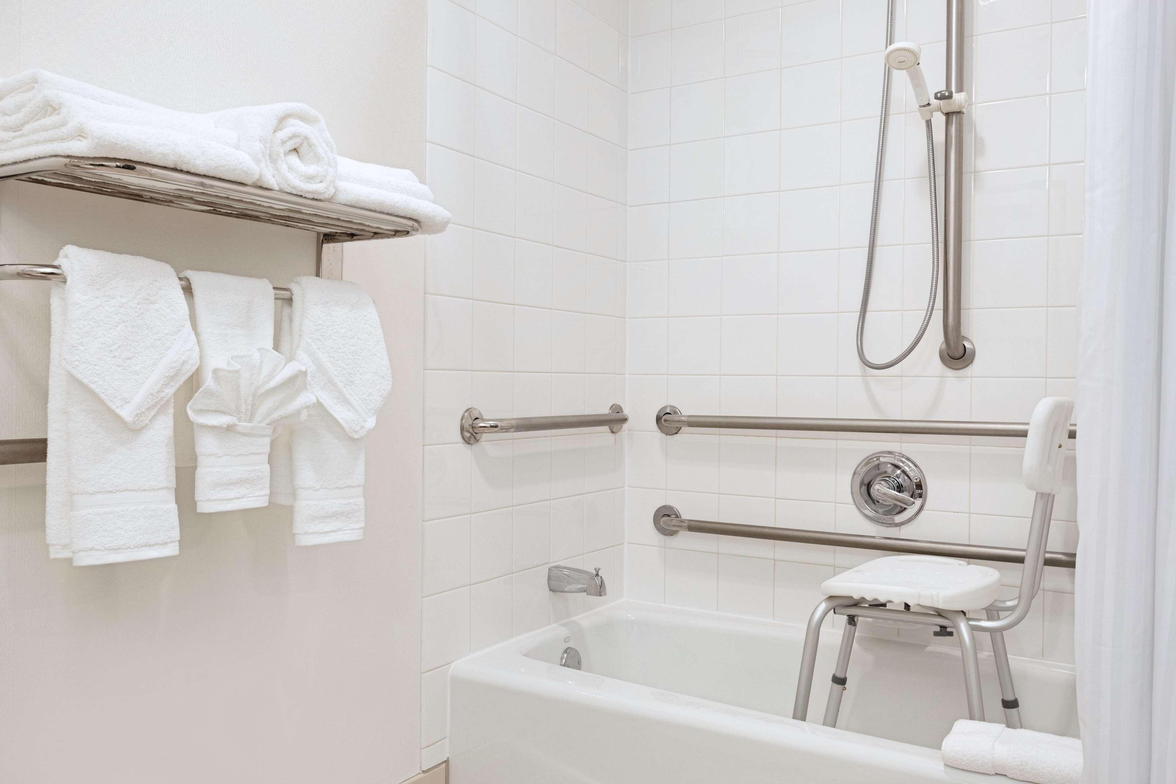 Hilton Garden Inn Worcester Buitenkant foto