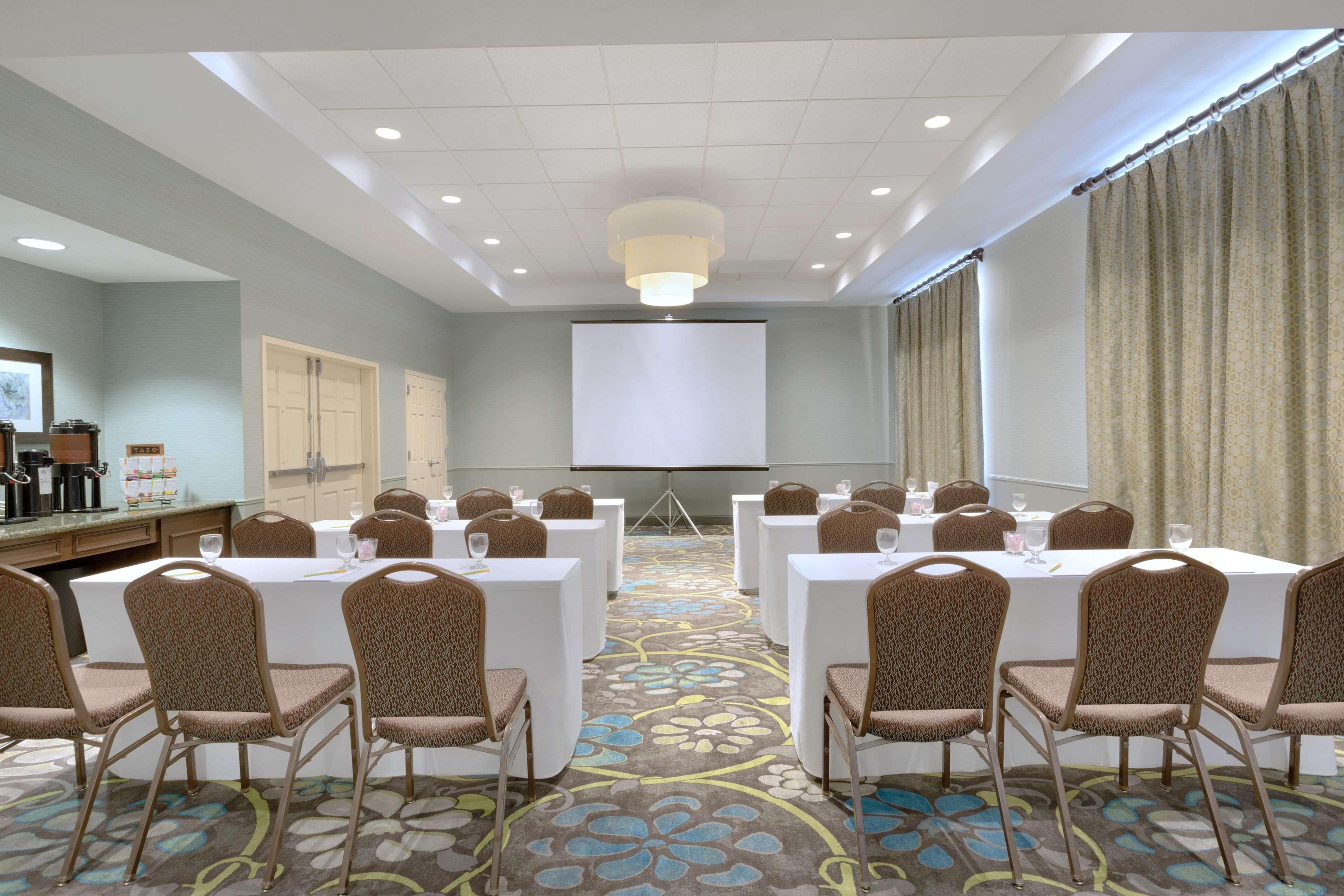 Hilton Garden Inn Worcester Buitenkant foto