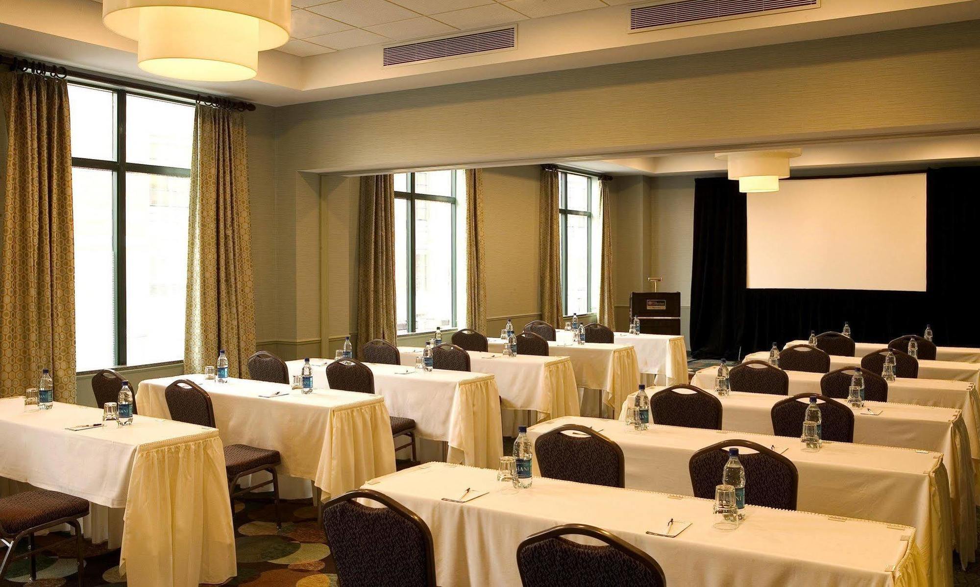 Hilton Garden Inn Worcester Buitenkant foto